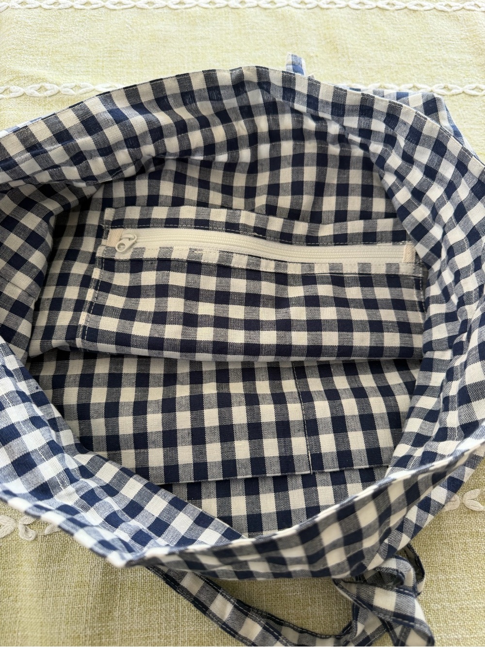 Navy and White Gingham Liner for Medium sized Boat and Tote - LL Bean - Picture 3 of 4